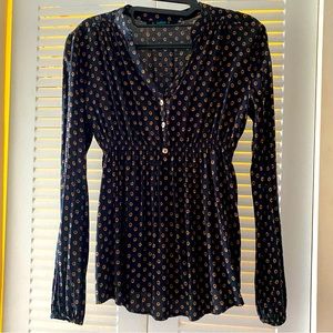 Befree Black/Dark Navy Polka Dot Cinch Waist V-Neck Long Sleeve Buttoned Blouse
